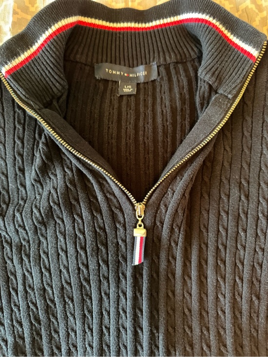 Tommy Hilfiger Other - Tommy Hilfiger Men’s Cable Knit Quarter-Zip Sweater – Size Large. (EUC)